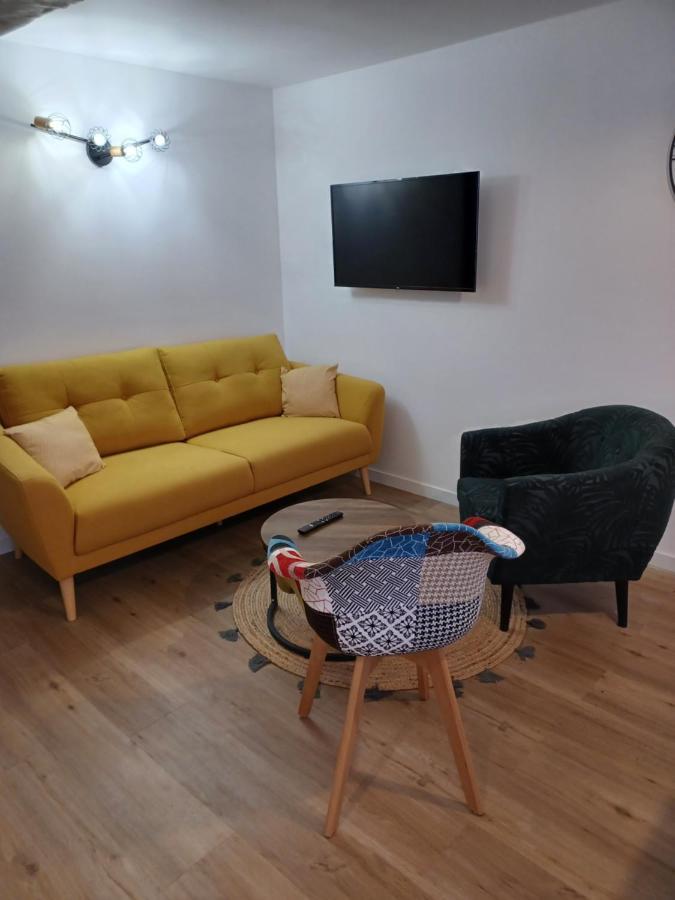 Duplex Centre Ville Ernee Luaran gambar