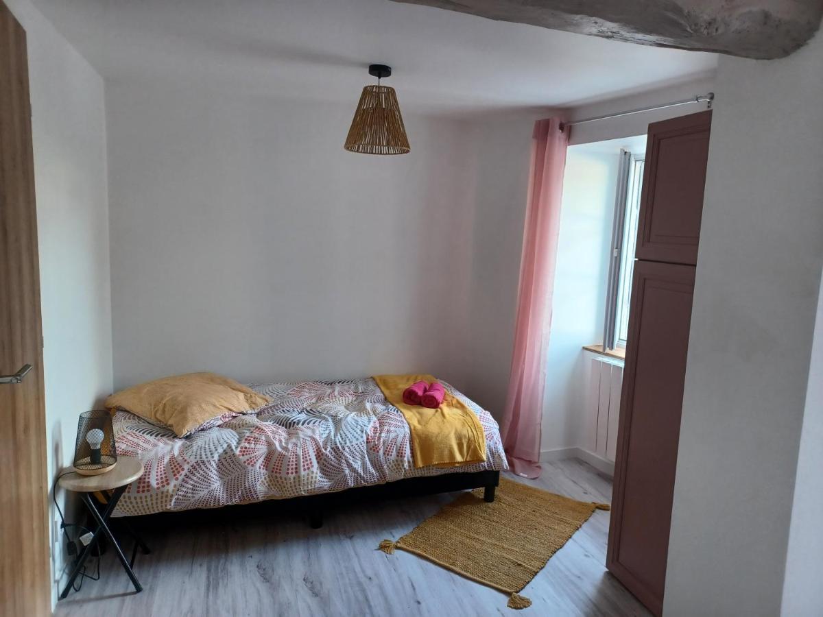 Duplex Centre Ville Ernee Luaran gambar