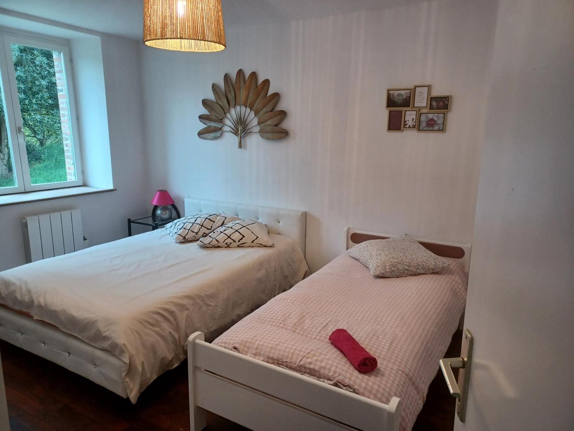 Duplex Centre Ville Ernee Luaran gambar